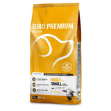 Euro-Premium Adult Small Lam-Rijst is een volledige voeding voor volwassen honden van kleine rassen (vanaf 1 jaar en tot 10kg volwassen gewicht). De voeding is samengesteld voor honden die een kleiner brokje verkiezen. Weerstand en een spijsvertering worden ondersteund door toevoeging van een blend van plantenextracten