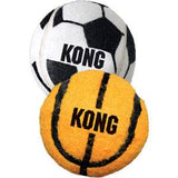 Kong Sportballen 2 stuks Kong Sport Balls zijn beter dan een tennisbal. Dankzij de extra dikke rubber buitenkant zijn deze speeltjes sterk genoeg voor serieuze apporteerspelletjes. Gooi de bal weg en kijk hoe jouw hond enthousiast achter deze sterke stuiterbal aanrent. Met 2 verschillende prints Extra dik rubber Stuitert sterk