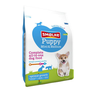 Smolke Puppy Mini - Medium 3kg Hondenbrokken Smølke Puppy Mini-Medium is een complete hondenvoeding, afgestemd op de behoefte van puppy's tot 10 a 12 maanden en met een maximaal volwassen gewicht van 30kg. Dit is het perfecte hondenvoer voor uw puppy en of jonge hond. 